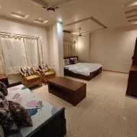 Shangrila Homestay, hotell Jorhātis