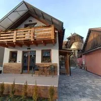 Chata pod zvonicou: Hronec şehrinde bir otel