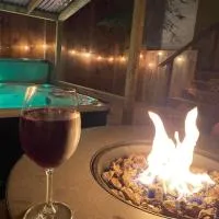 Jeans Place A Hot tub Oasis, hotel u gradu 'Lewisporte'