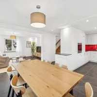 The R Apartment Laufen - relaxing free parking, hotell i Neuhausen am Rheinfall
