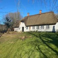 Cozy cottage getaway Holse, ξενοδοχείο σε Brenderup