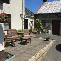Farmhouse, hotel i Clydebank