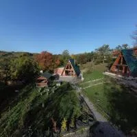 Rubicon Cabins, viešbutis mieste Secăria