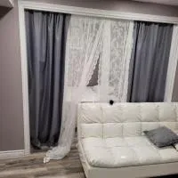 Adorable Studio Basement Suite in South Barrie, хотел в Бари