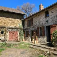 Chambres d'Hôtes de la Treille, hotel din La Chapelle-Montbrandeix