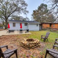 Family-Friendly Home in Jackson about 3 Mi to Stadium, hotel poblíž Hawkins Field - HKS, Jackson