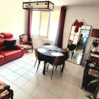 Appartement central avec parking, hotell sihtkohas Carcassone