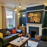 Family Friendly I Pets Welcome I Short Walk to Railway Station I 10min Drive to Safari Park, hotel v destinácii Kidderminster