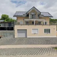 Ferienwohnung Fernblick โรงแรมในNeukirchen vorm Wald