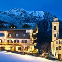 Hotel Cardo, hotel din Valdidentro