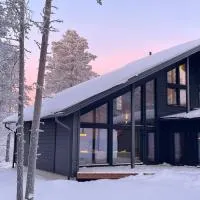 Villa Minna, Brand New Luxury Villa in Ylläs, Lapland – hotel w mieście Äkäslompolo