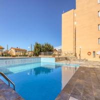 Apartment in Rosas near Sta Margarita Beach, hotel a Roses