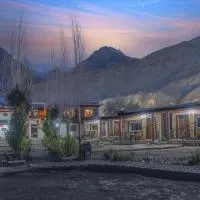 Echor Mud Huts Tabo, Spiti Valley, מלון בTabo