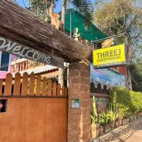 Three J Guesthouse, готель у місті Кампхенґпхет