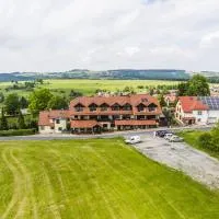 Berggasthof & Hotel Kranich、Eisfeldのホテル