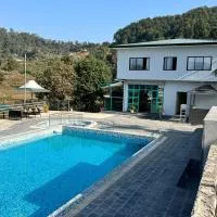Begnas Aqua Park Resort & Restaurant, hotel u gradu Deorāli