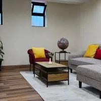 Addis Ababa में, होटल Cozy & Modern 2-Bedroom Unit