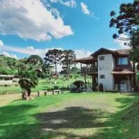 Chalé Sol Nascente SC, hotel i Bateias de Baixo