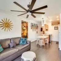 Riverfront Parker Studio 1 Mi to Boat Launch!，帕克的飯店