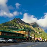 Soda Butte Lodge, hotel din Cooke City