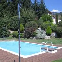 Hostal Cal Batista, hotel v destinaci Bagá