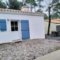 Maison à 500m de l'océan, hótel í Longeville-sur-Mer