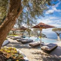 Villa Fiorella Art Hotel – hotel w mieście Massa Lubrense
