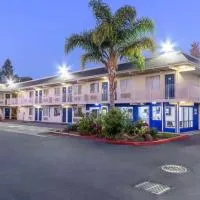Motel 6 Hayward, CA- Silicon Valley Gateway、ヘイワードのホテル