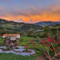 Abejorral में, होटल Valle Sereno, Hospedaje rural cerca del Salto del Buey