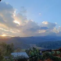 อินทนนท์สุขุมทิพย์ โฮมสเตย์ Inthanonsukhumtiphomestay, hotel a Ban Yang