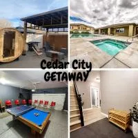 Cedar Getaway - Hot Tub, Private Sauna, Pool-Pong!, hotel u gradu 'Cedar City'