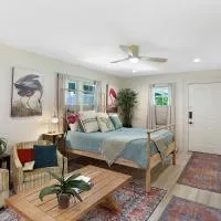 The Poe - Stylish Studio in downtown High Springs, hotel sa High Springs