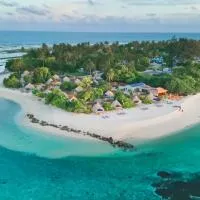 Maverick Surf and Dive Boutique Hotel, Free Speedboat Service KDO, Stay 10 Nights Enjoy 1 Night Free, Kids Stay Free, Hotel in Laamu