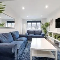 2 Double Bedrooms, hotel sa Fleet