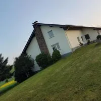 Ferienwohnung Naturblick zur Falkenlay Bad Bertrich, hotel i Bad Bertrich