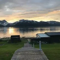 Moderne villa ved havet 3 soverom og 2 bad, hotel a Tromsø
