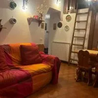 appartamento CERRETO LAGHI, hotel v destinácii Cerreto Laghi