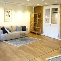 Lady Milavie apartments، فندق في كوبورغ