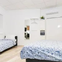 Private room #2 with King & Single bed, ground floor, AC, 2min to RAB, no kitchen, hotel Ramstein-Miesenbachban