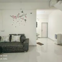 Ojas Villa - 2BHK Villa at Ganpatipule, хотел в Ганпатипуле