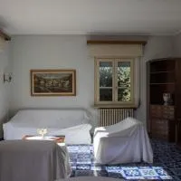 Casa Bettoni Iseo, hotel i Iseo