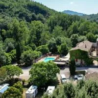 Coux में, होटल Le Moulin D'onclaire Camping et chambres d'hôtes