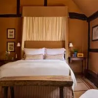 The Merry Harriers Pub, hotel din Hambledon