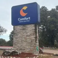 Comfort Inn & Suites Burnet，Burnet的飯店