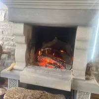 Kutal Park Inn Hotel, hotelli kohteessa Përmet