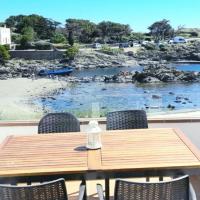 Maravilloso d&uacute;plex en primera l&iacute;nea de mar, hotel a Cadaqu&eacute;s