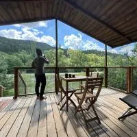 Camping L'Ondine de Provence, hotel in La Motte-Chalançon