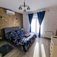 Chic Flat - 24 H self checkin-free parking in the yard, hotel a Floreşti