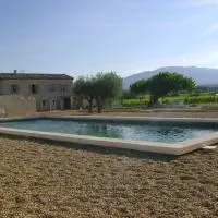 마잔에 위치한 호텔 La Grange de Campaulise - Camping à la ferme - Hébergements - Mont Ventoux