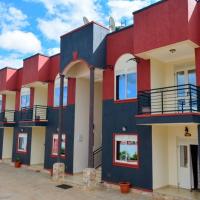 Tripplex Apartment Hotel, hotel poblíž Letiště Arua - RUA, Arua